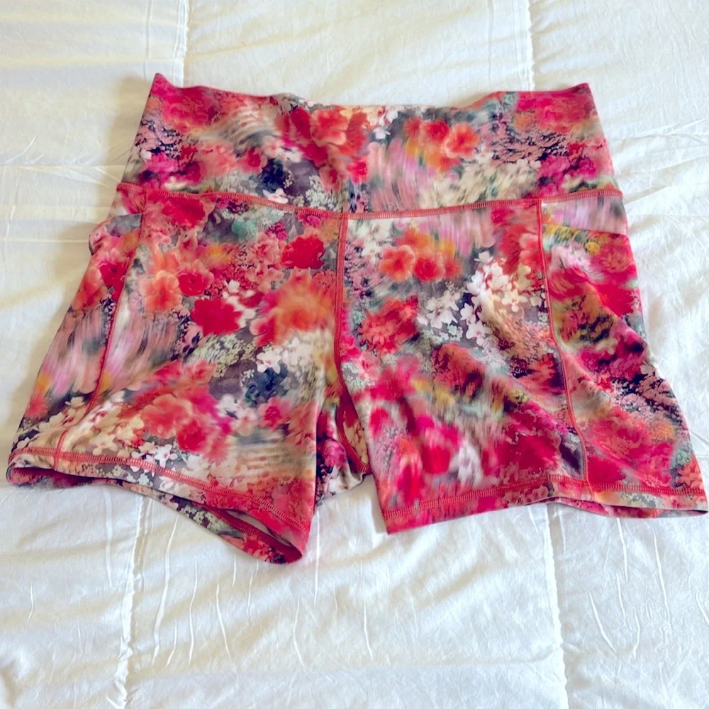 Athleta Women's XL Bike Shorts & XL Bra - Pink and Orange floral set - Picture 7 of 7